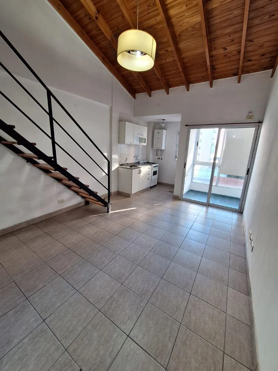 Departamento de 2 ambientes en Lanús Oeste