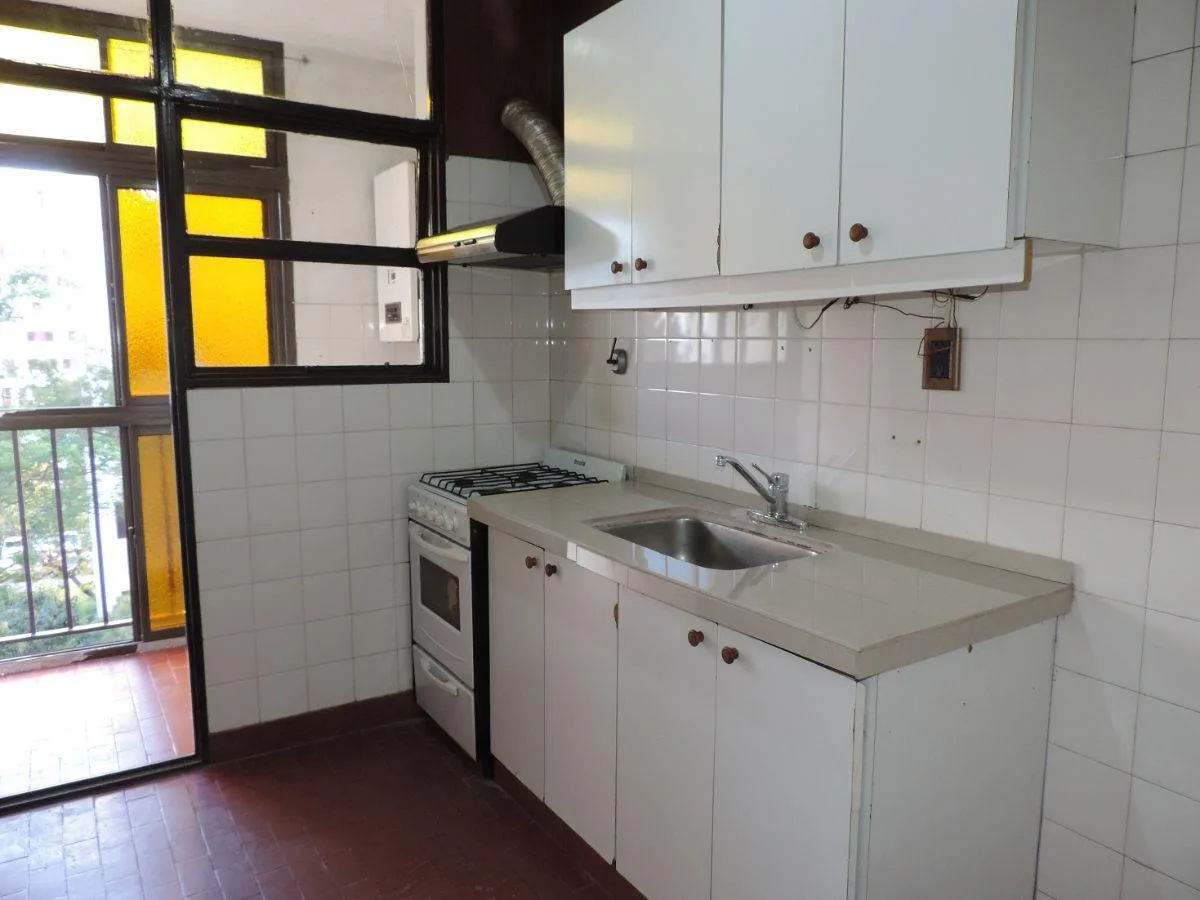 Wilde, Barrio Cerrado, 3 Amb. Cocina, Lavadero, Comedor, 2 Dorm. con Placares, Baño, Vigilancia