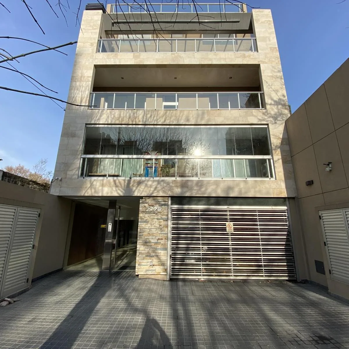 Excelente Departamento 2 Ambientes Al Frente con Balcon!