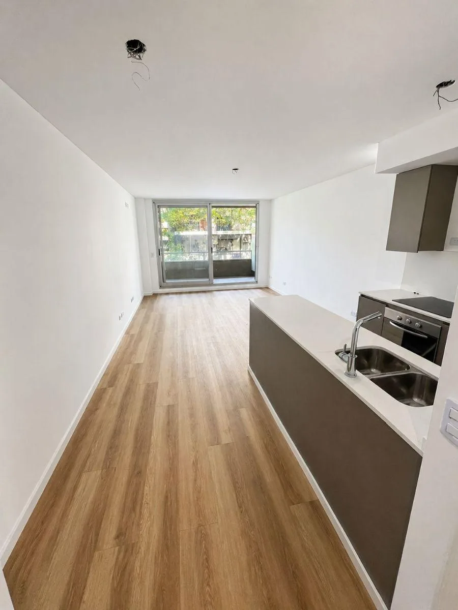 Studio apartment in Flores