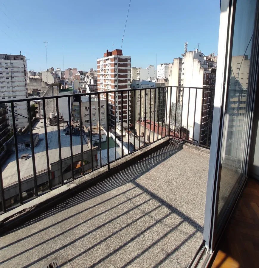 Apartamento de dois quartos com vista em Balvanera