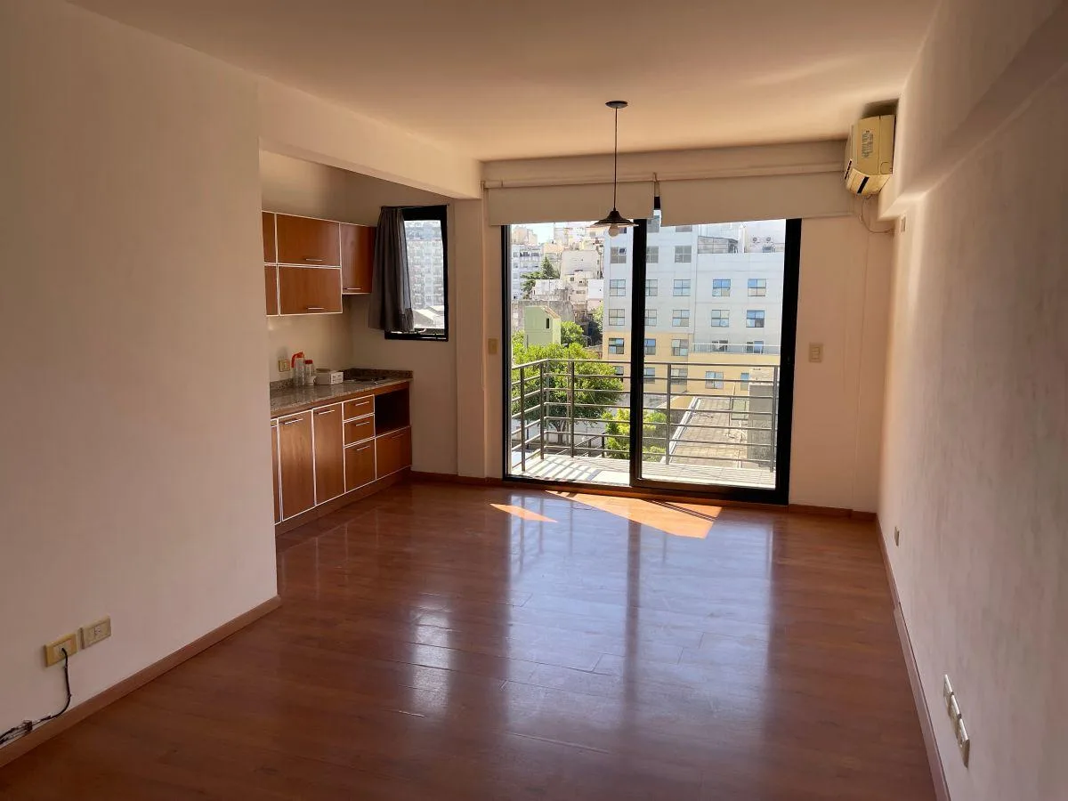 One-bedroom studio apartment with parking in Caballito
