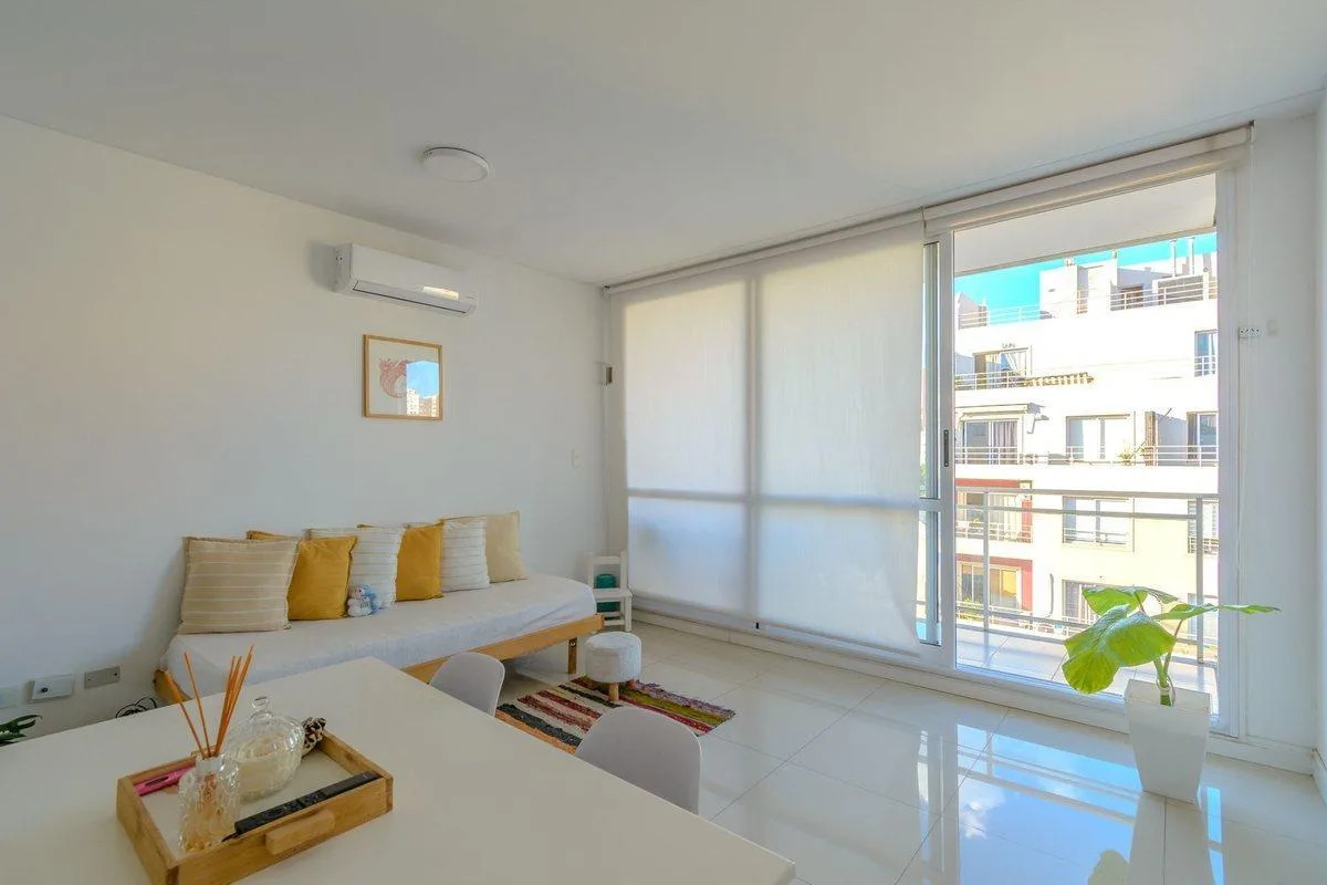 Departamento de 2 ambientes con balcón en Villa Urquiza