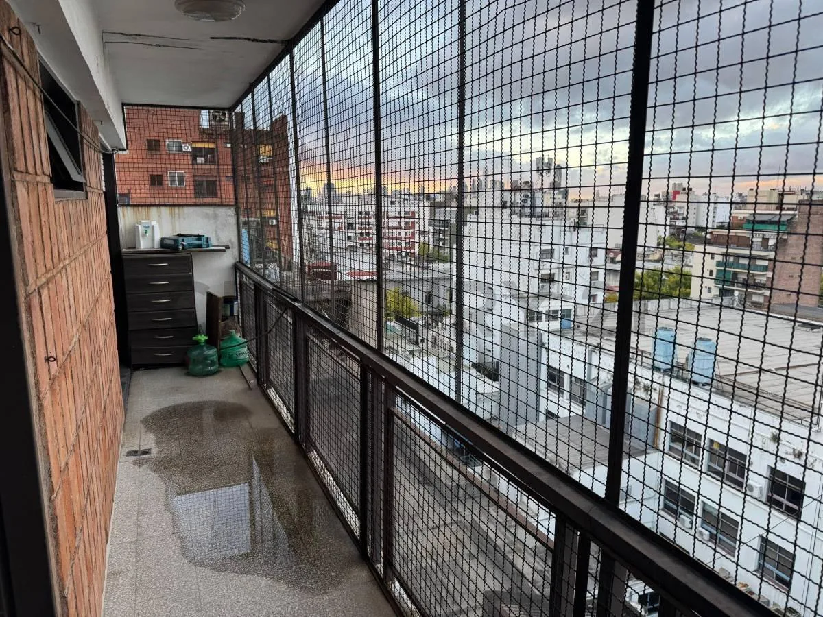 Alquiler - Depto 3 Ambientes - Cocina Independiente - Balcon en Barracas