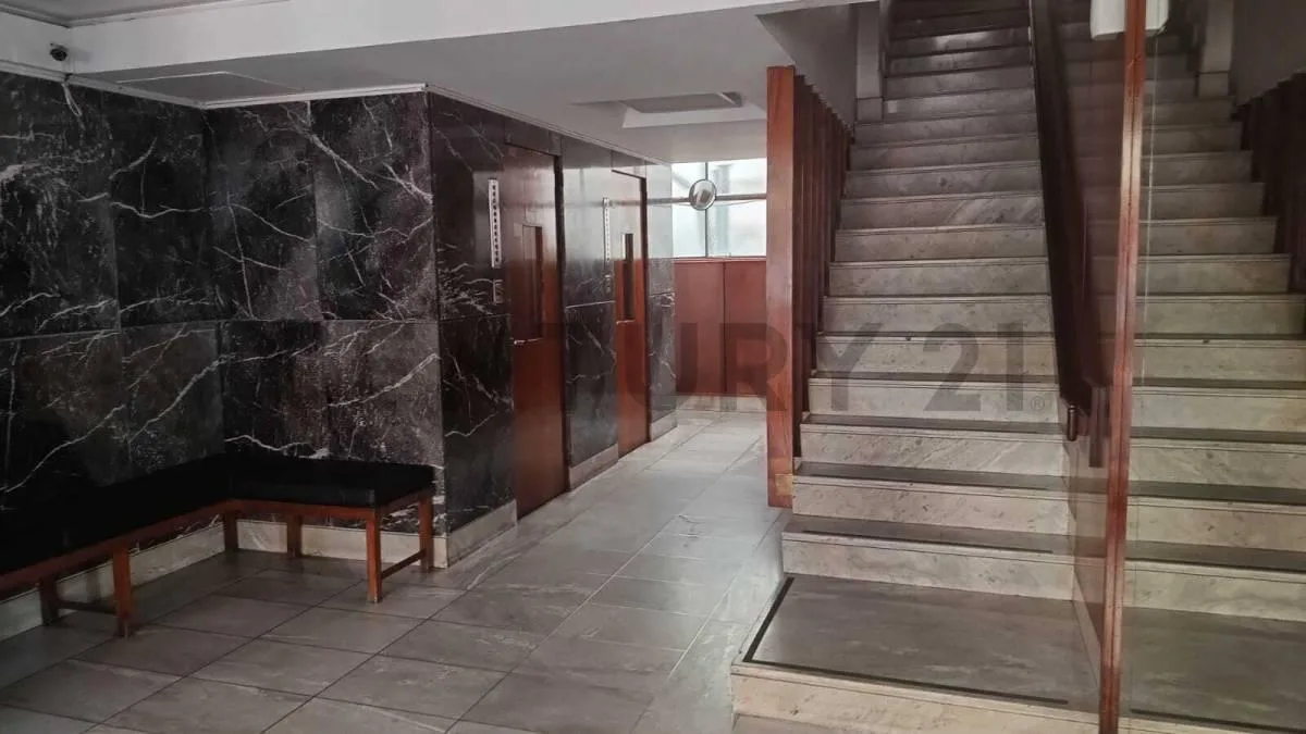 Apartamento com 3 dormitórios em La Plata