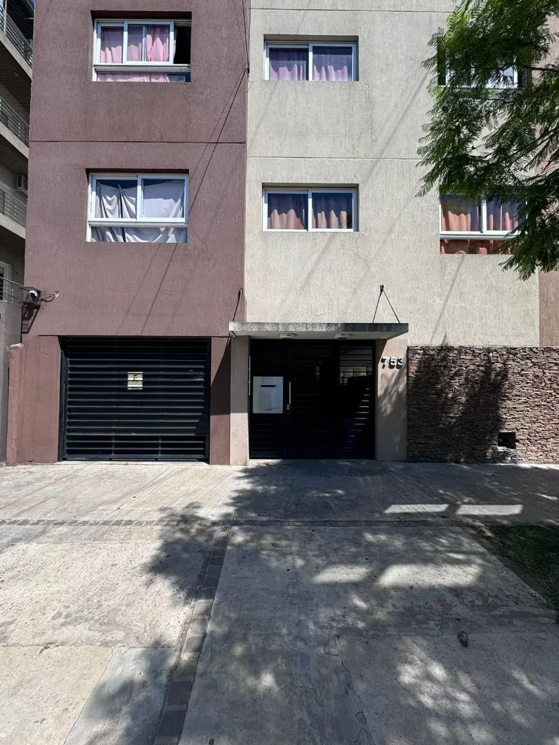 Departamento 2 Ambientes, Merlo Centro