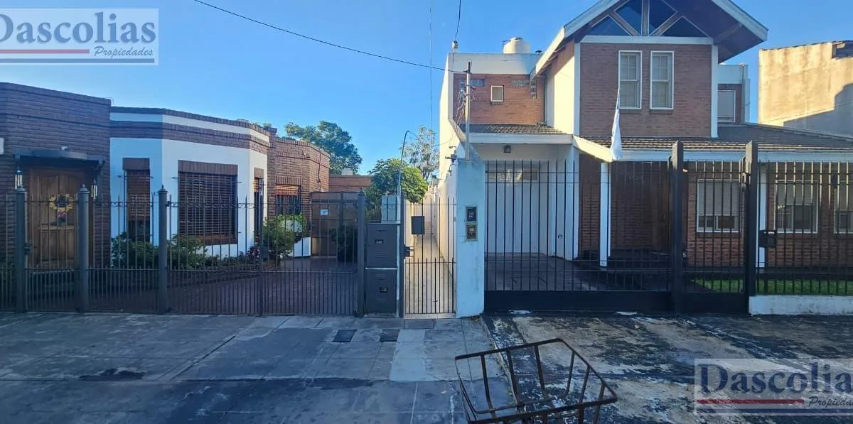 Three-room PH for rent in Banfield Oeste