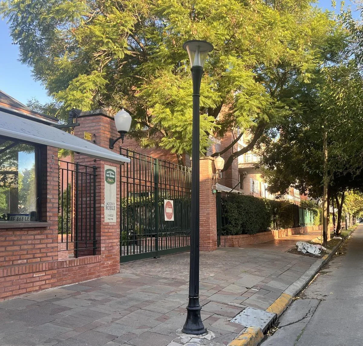 Alquiler de Excelente 2 Ambientes en Jardines de San Isidro 1