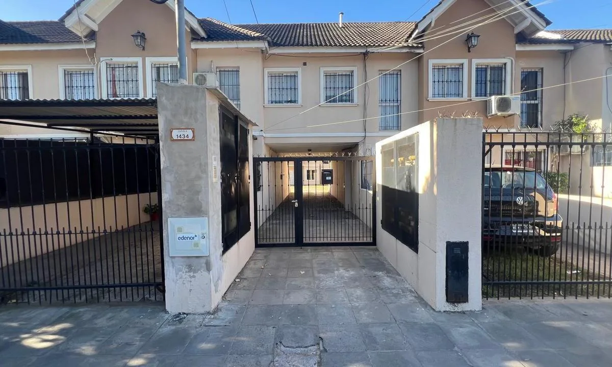 Apartamento de dois ambientes com vaga fixa em San Miguel