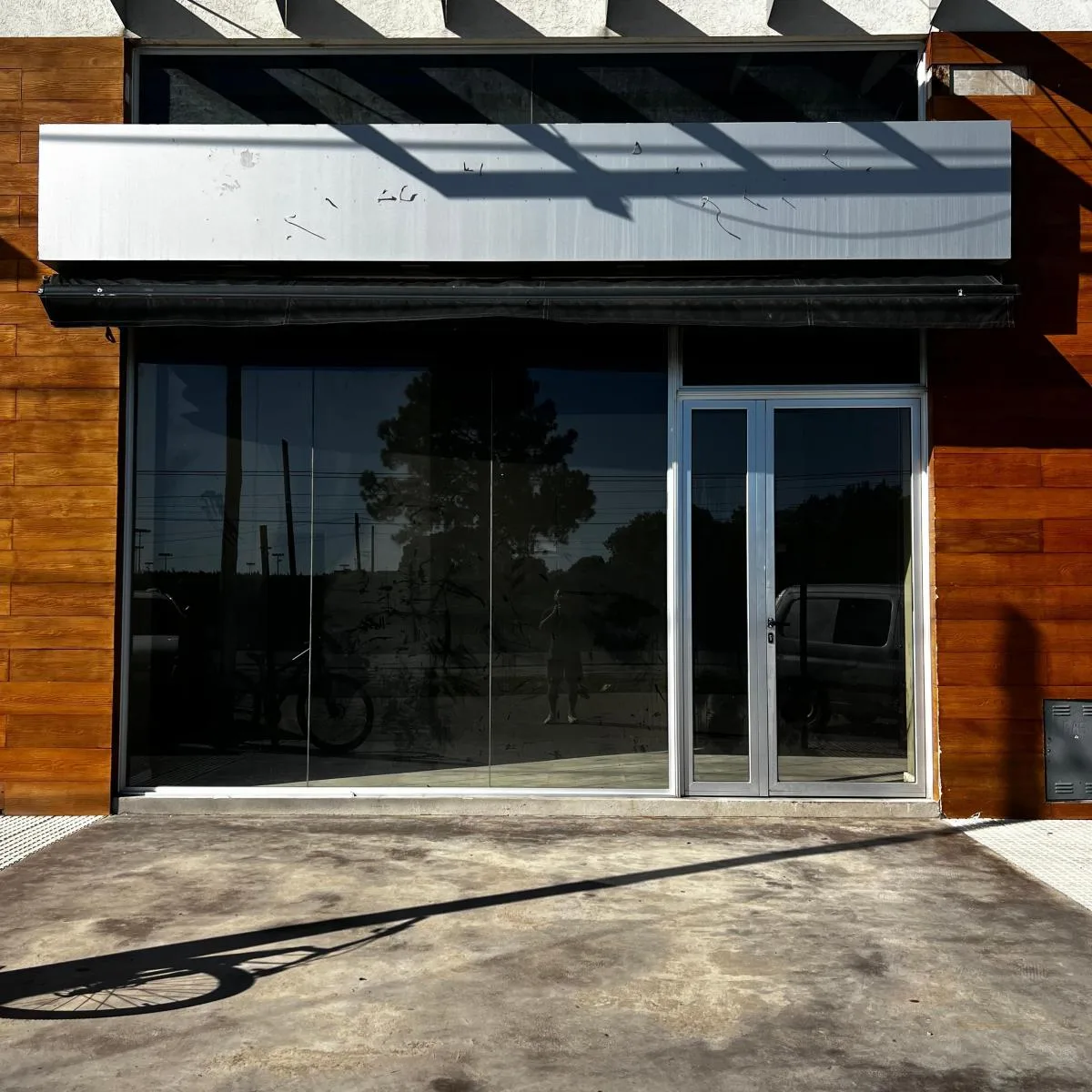 Alquiler en Complejo Cabral Apto Gastronomico