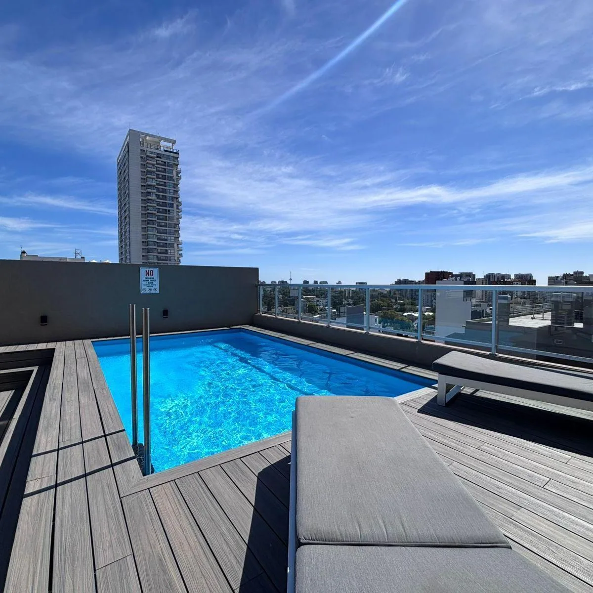 Apartamento de três ambientes novo em Núñez