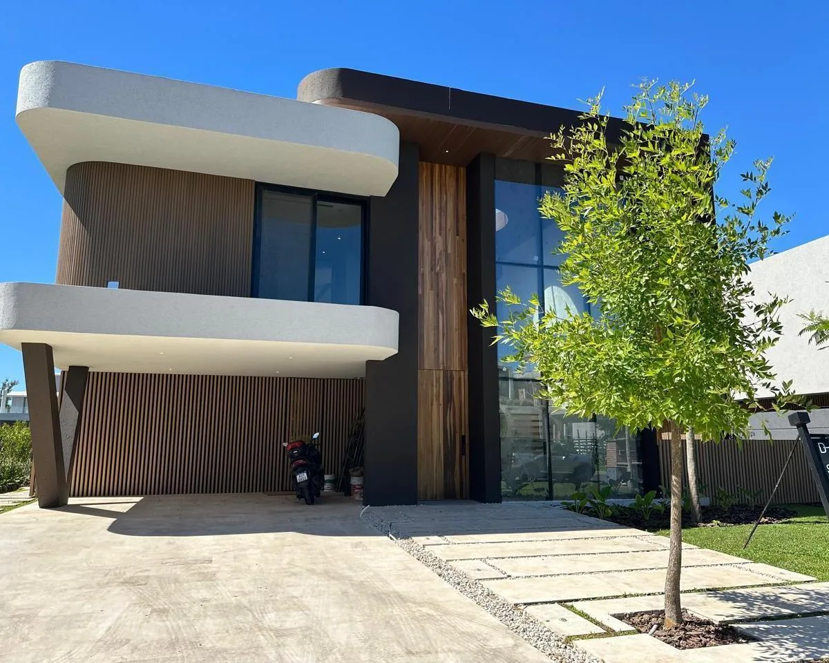 Casa com 5 suítes no Nordelta
