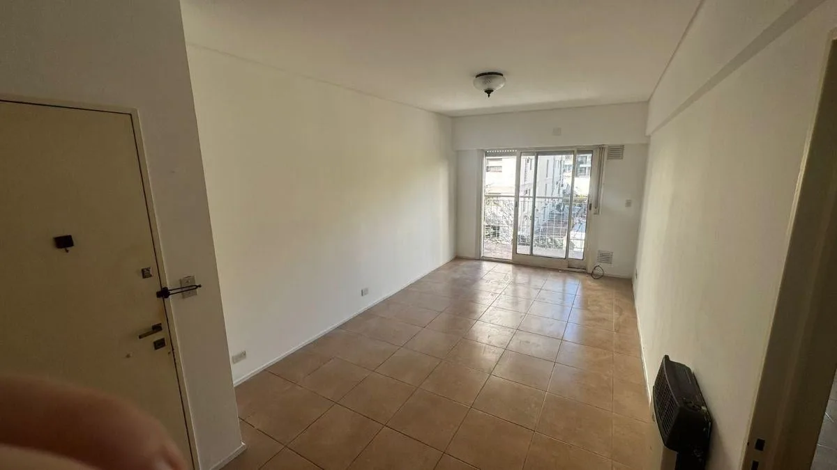 Apartamento de três ambientes com 2 quartos em Villa Urquiza