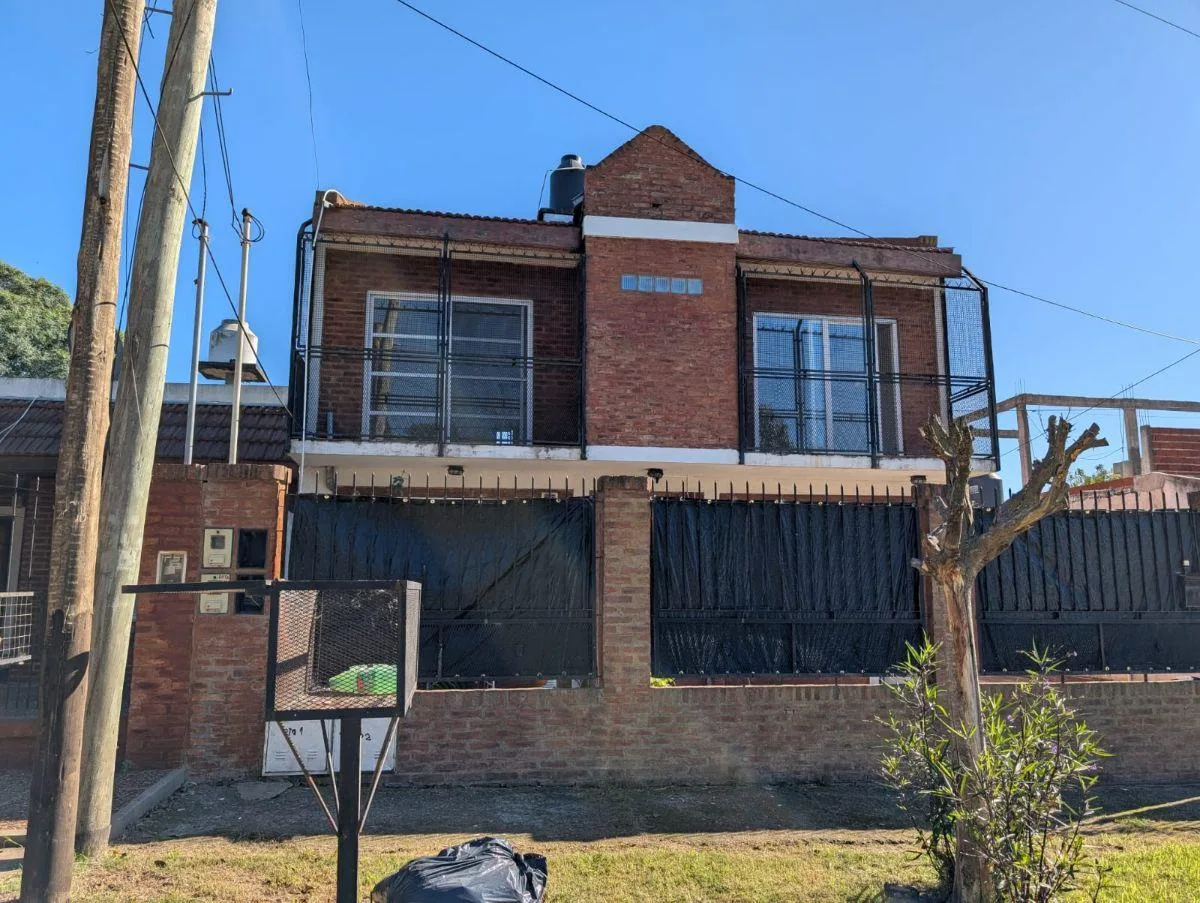 Apartamento de 3 ambientes no 1º andar em Quilmes Oeste