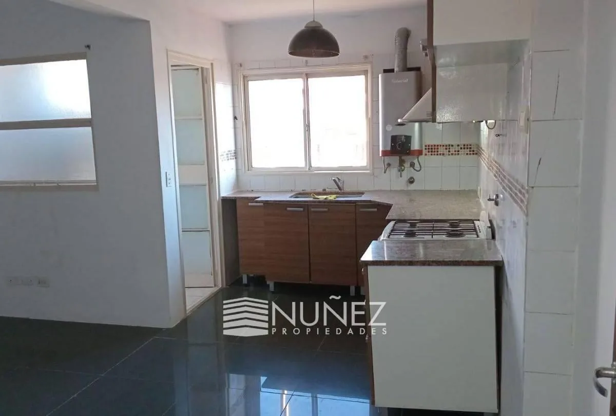 Квартира 4 комнаты с 3 спальнями в Quilmes