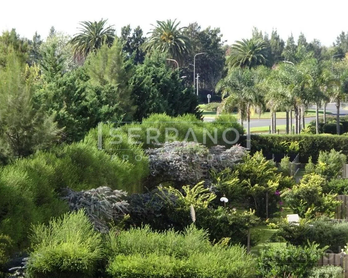 Departamento de 2 ambientes con cochera en Tigre