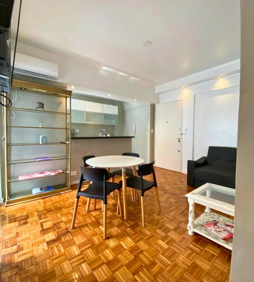 Furnished two-room apartment in Recoleta