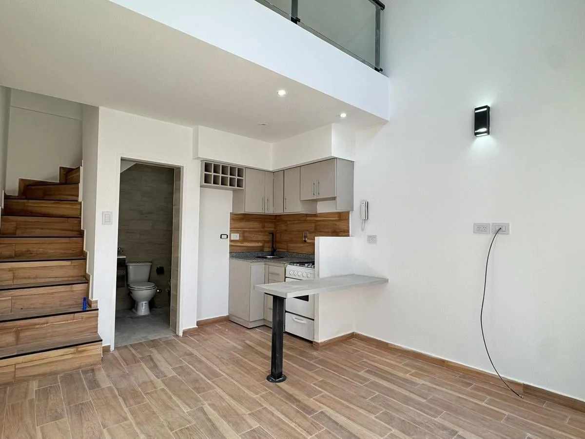Duplex de 2 Amb en Alquiler en Remedios de Escalada