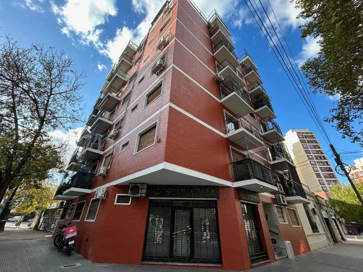 Departamento en Alquiler 3 Ambientes con Balcón Paternal