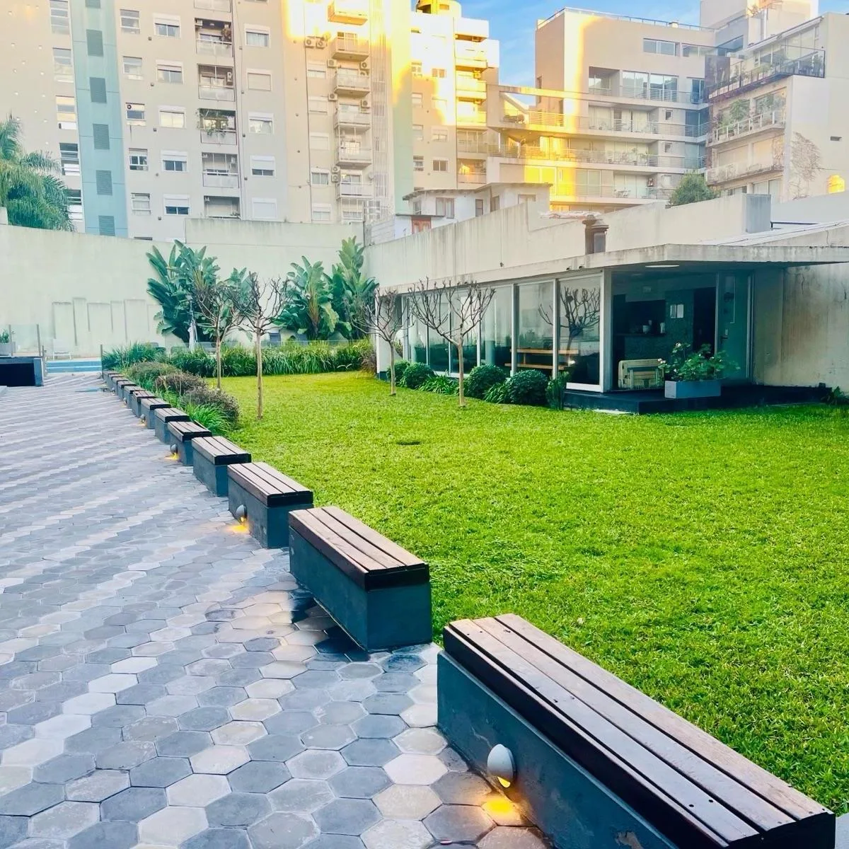 Двухкомнатная квартира с мебелью в Colegiales