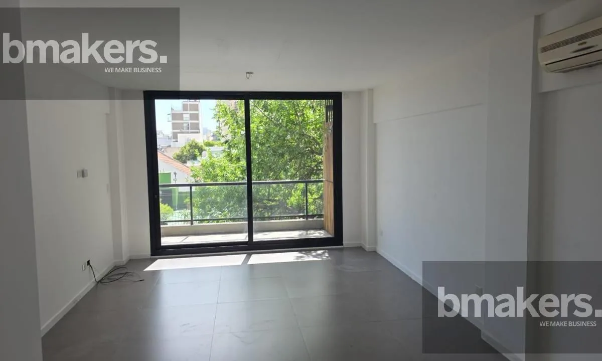Parque Patricios - Hermoso Monoambiente con Balcón - Full Amenities - Disponible Junio 2026