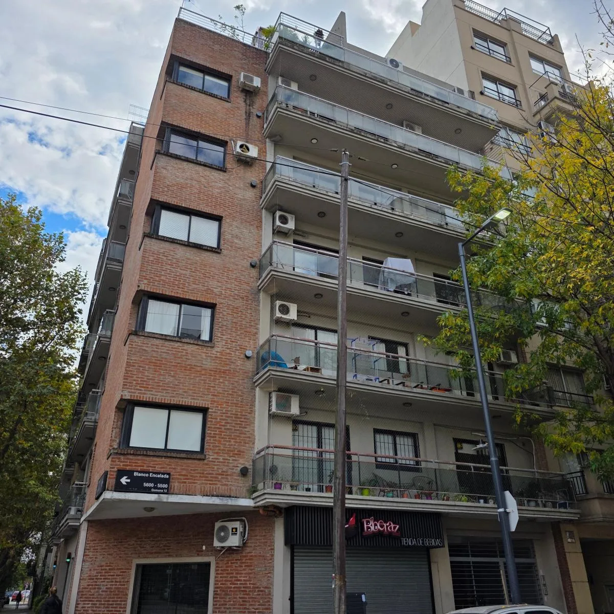 Front-facing one-bedroom apartment in Villa Urquiza