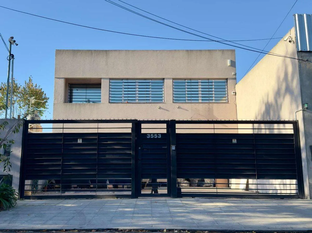 Industrial premises with warehouse in Ituzaingó