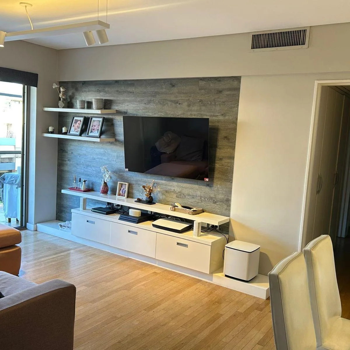 Departamento de 3 dormitorios en Puerto Madero con cochera