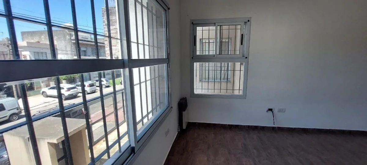Alquiler Departamento 2 Ambientes Ezpeleta