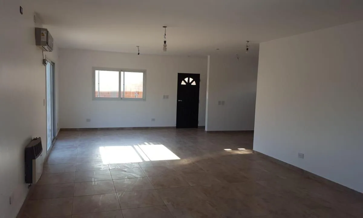 Casa de 3 dormitórios em Ezeiza
