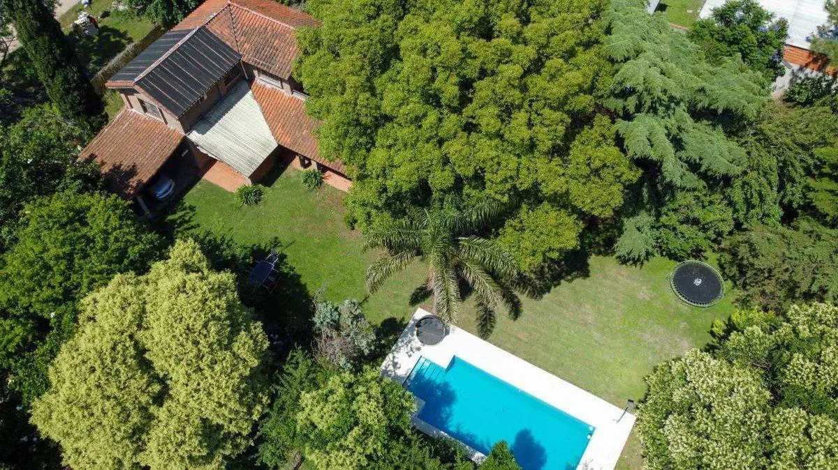 Casa com 4 quartos em José C. Paz