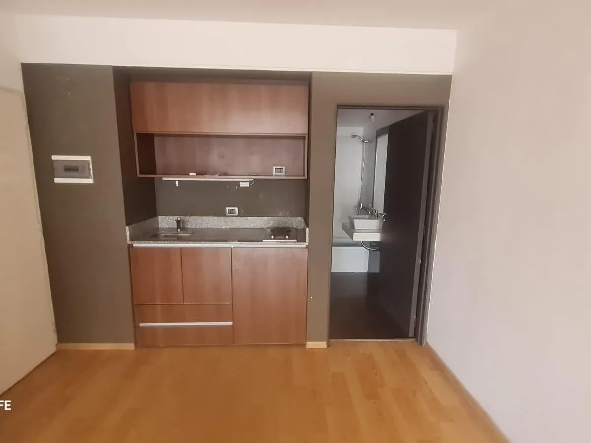 Departamento monoambiente en Flores