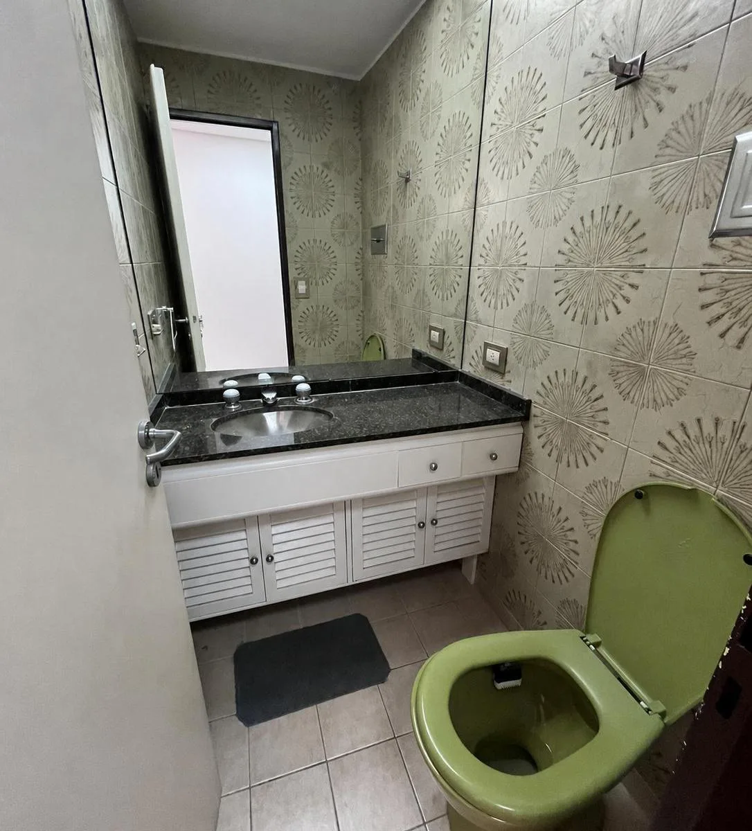 Departamento 4 Ambientes con Cochera – Doble Acceso – Excelente Estado – Lanús Centro
