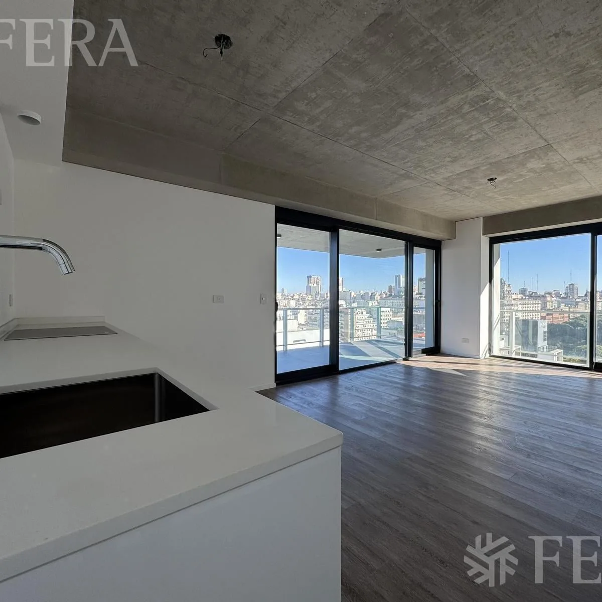 Alquiler Departamento 3 Ambientes con Cochera en Puerto Madero