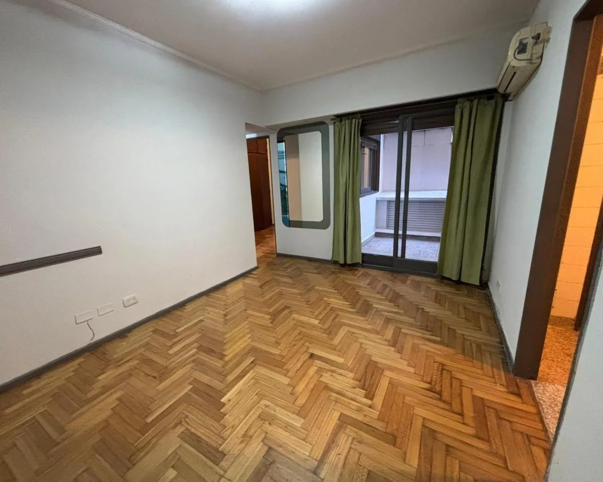 Alquiler Departamento con Patio en Caballito