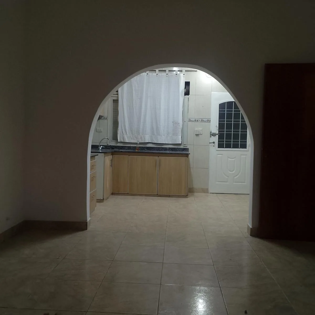 Deptos 3 Amb o Monoambiente - Balcón, Patio, Cochera Opcional. Villa Tesei