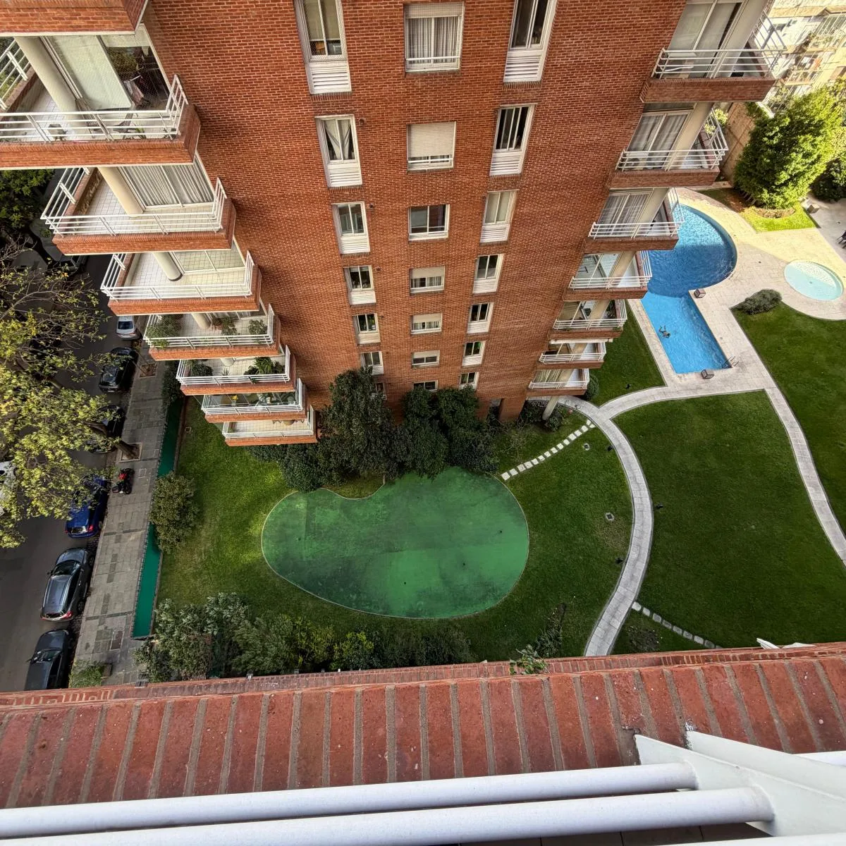 Two-room apartment with balcony in Núñez