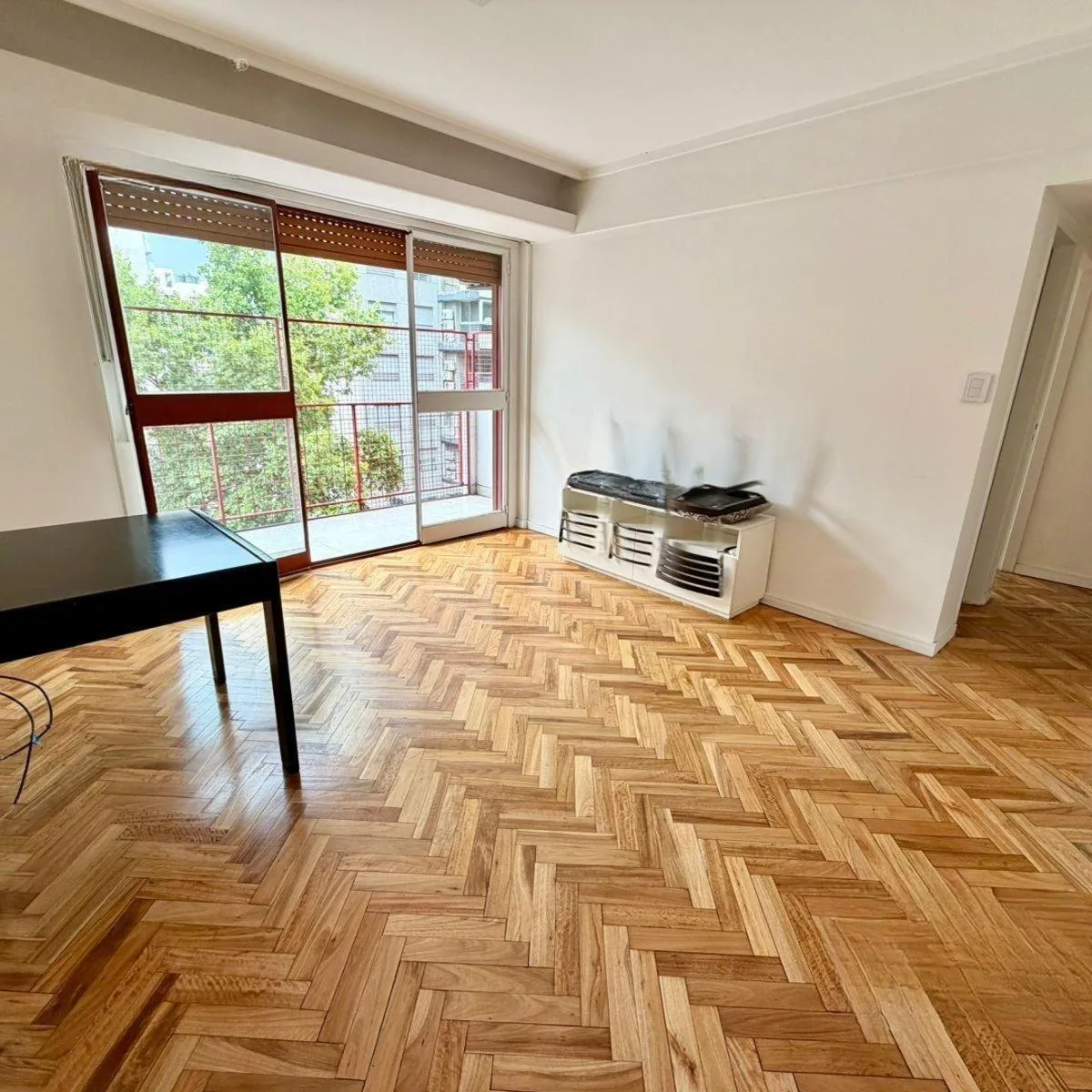4 Ambientes con Balcón Al Frente | 77 m&sup2; | Muy Luminoso | Almagro