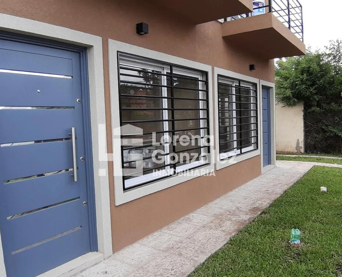 Duplex en Alquiler, Dos Dorm. con Garage