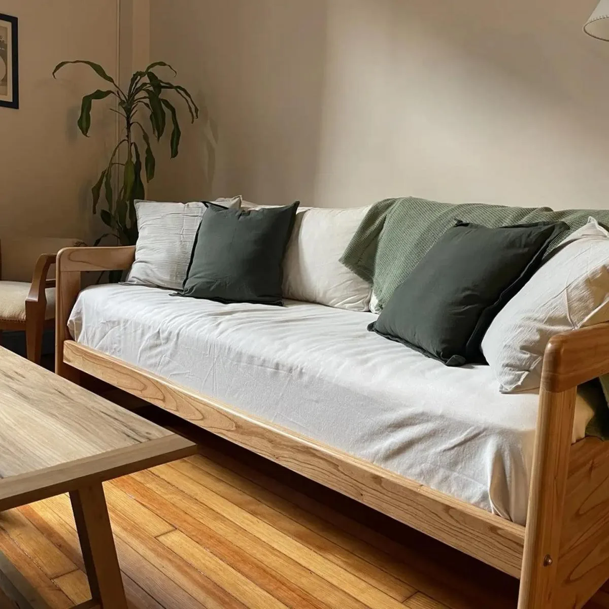 Furnished two-bedroom apartment in Retiro