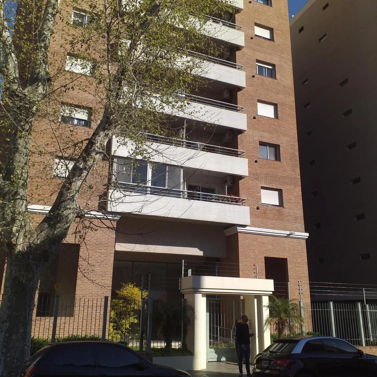 Alquiler 2 Amb, Luminoso, Lateral, $900.000