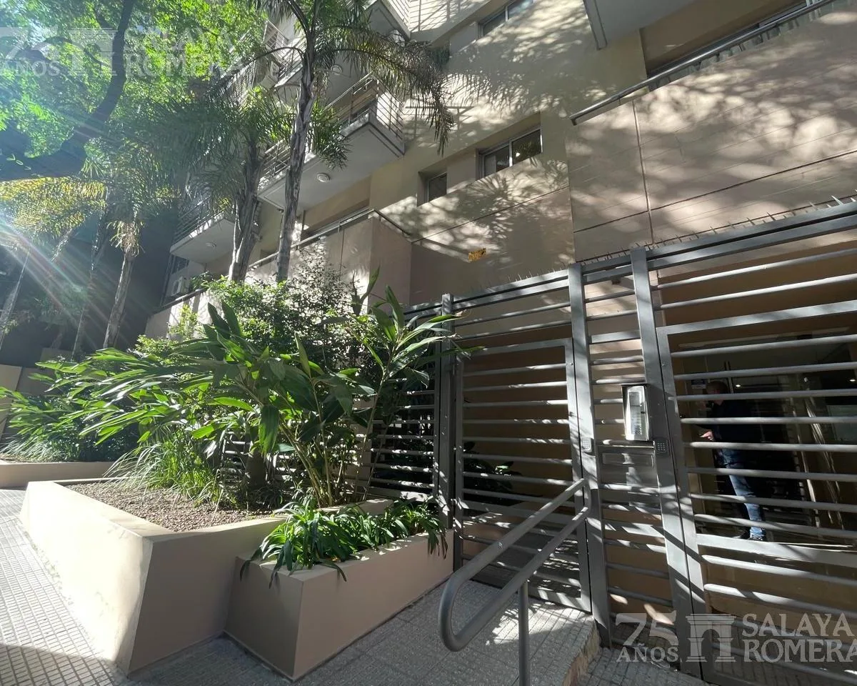 Departamento en Alquiler 2 Ambientes - Olivos - Reciclado a Nuevo