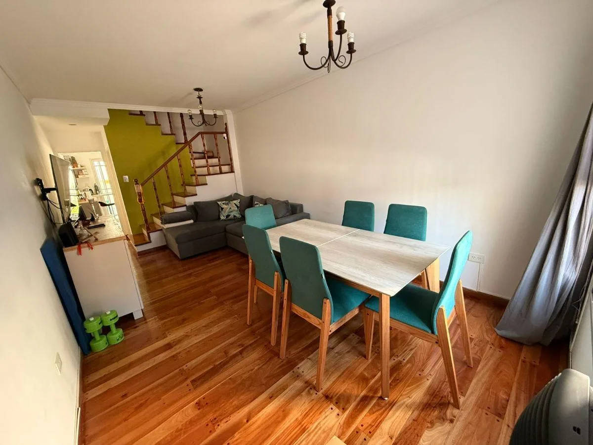 Duplex de três quartos em Vicente López