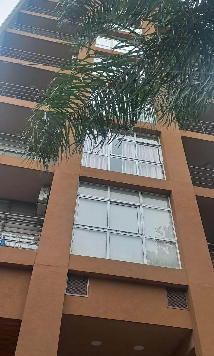 Departamento de 60 m&sup2; con Balcón en Alquiler en Monte Grande (Con Cochera)