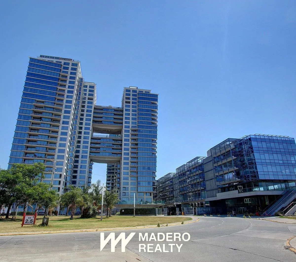 Apartamento de 3 dormitórios em Vicente López