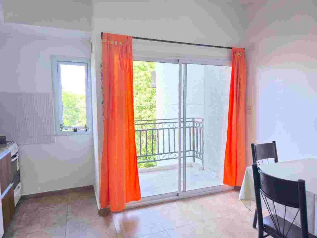 Two-room apartment with parking in General San Martín