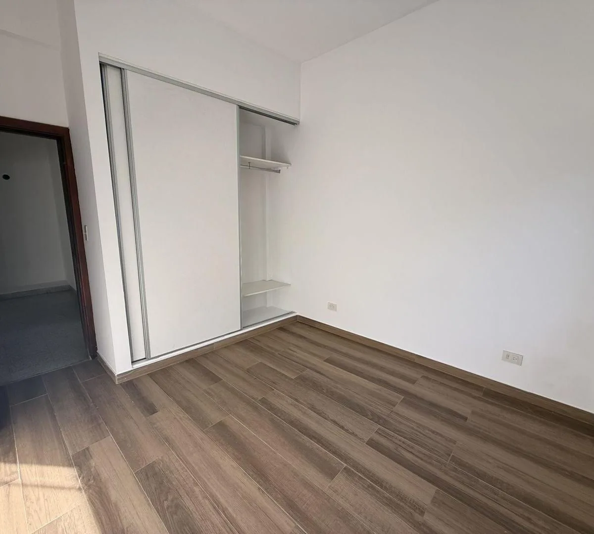 Departamento 2 Ambientes. | Av Eva Peron Al 3700