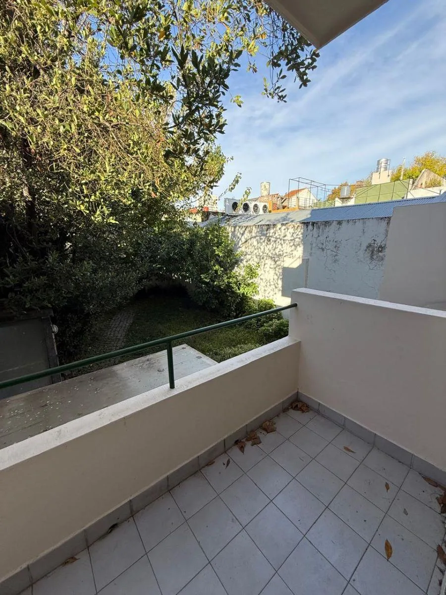 Monoamb - Contrafrente - Balcon - Bño Comp - Coc Integ a Gas - Lum