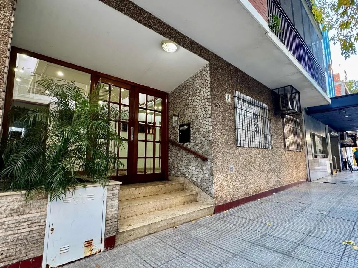 Departamento en Alquiler – Excelente Ubicación en Lanús Oeste