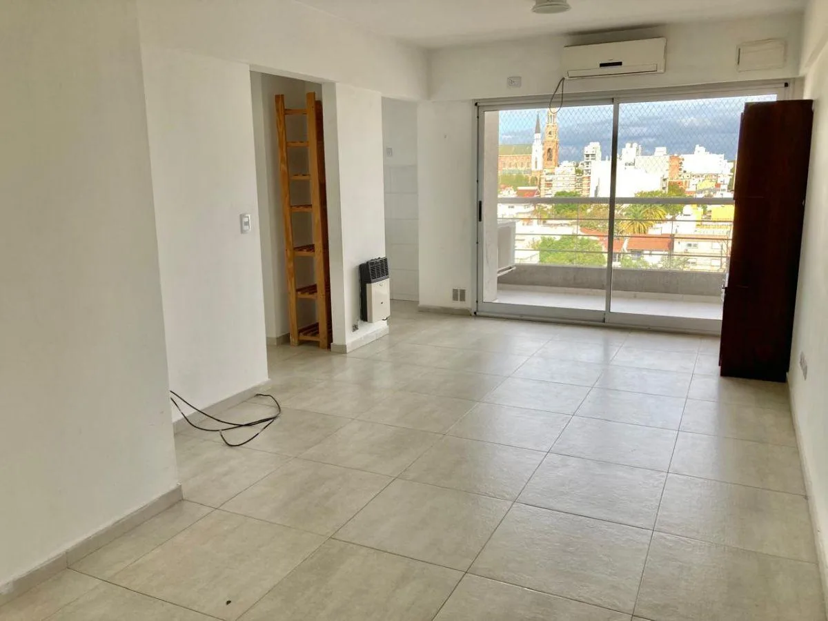 Alquiler Departamento 2 Ambientes con Balcon en Alfonsina Storni 1721, Santos Lugares